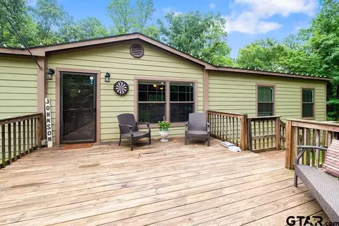 4390 Daffodil Rd, Gilmer, TX 75644
