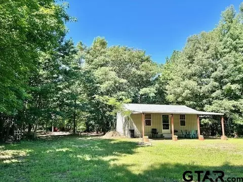 244 County Road 3117, Clarksville, TX 75426
