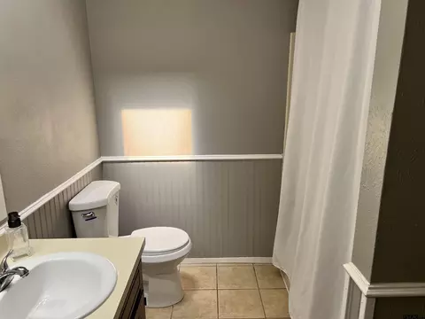 3711 Pratt Dr, Longview, TX 75604 photo 13