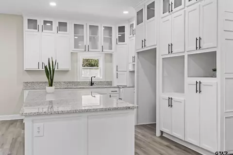 1246 C R 317, Tyler, TX 75706