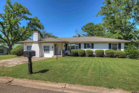 510 Ward St, Winnsboro, TX 75494