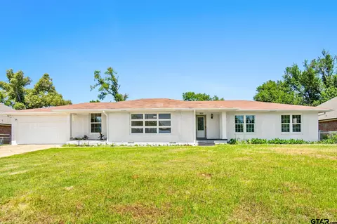 1520 Travis St, Tyler, TX 75701