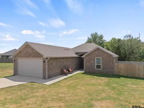 109 Watson Dr, Mount Vernon, TX 75457