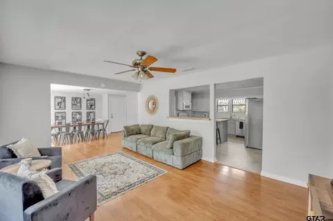 3601 Dumas, Longview, TX 75604 photo 6
