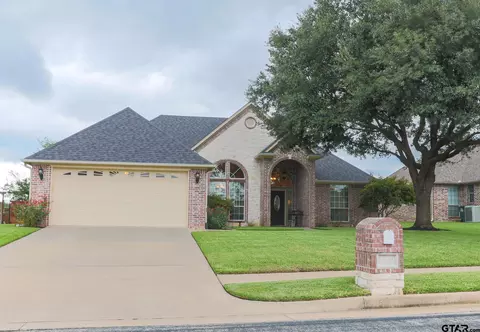 16489 Kingston Ct, Tyler, TX 75703