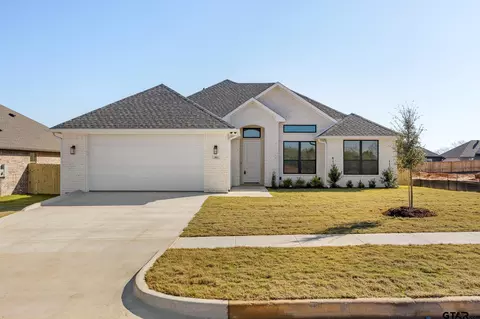 393 Mary Cir, Bullard, TX 75757