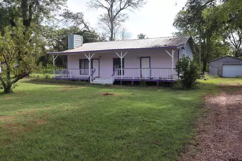 208 N Pearl St, Big Sandy, TX 75755