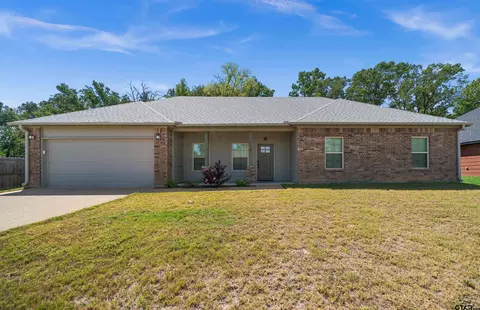 14138 Donna St, Brownsboro, TX 75756