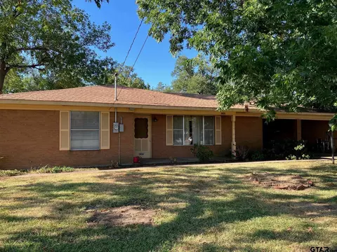 1315 Main St, Sulphur Springs, TX 75482