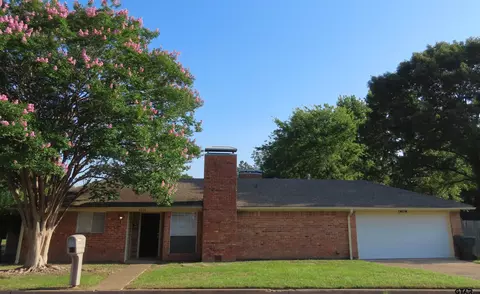 2600 Kensington Dr, Tyler, TX 75703