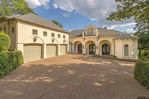 4398 Hogan Dr, Tyler, TX 75709