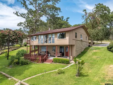 23083 Lakeside Dr, Flint, TX 75762