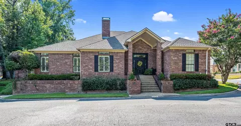 1414 Hollytree Pl, Tyler, TX 75703
