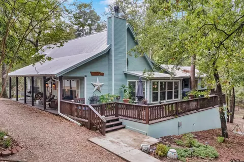 166 Butternut Gln, Holly Lake Ranch, TX 75765