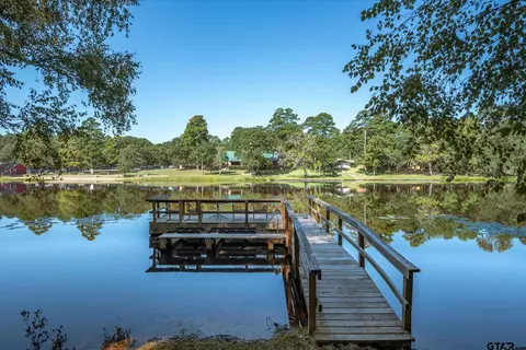 167 Blue Water Pt, Holly Lake Ranch, TX 75765
