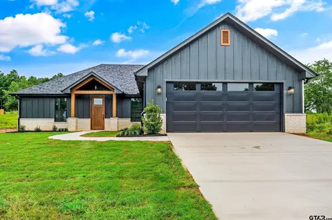 2051 Cr 2138, Troup, TX 75789