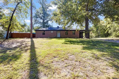 2828 Shady Ln, Tyler, TX 75702