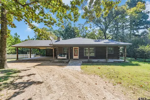 612 An County Road 431, Tennessee Colony, TX 75861