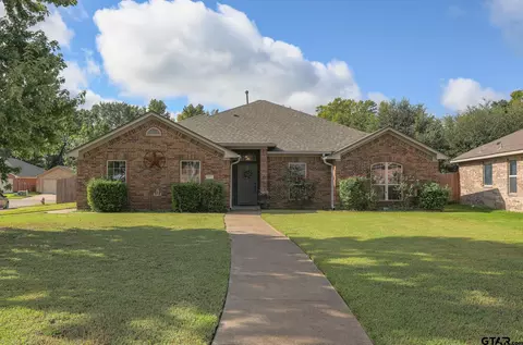 2575 Meadowland Ct, Tyler, TX 75703