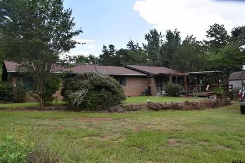 836 An County Road 4452, Palestine, TX 75801