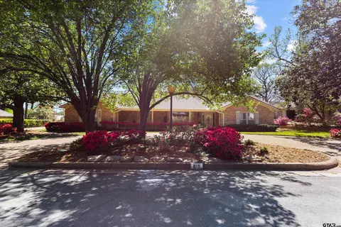 815 Pinedale Pl, Tyler, TX 75701