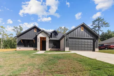 478 Caroline Ln, Bullard, TX 75757