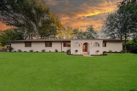 492 James Dr, Longview, TX 75605