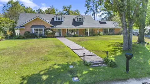1709 Mcdonald Rd, Tyler, TX 75701