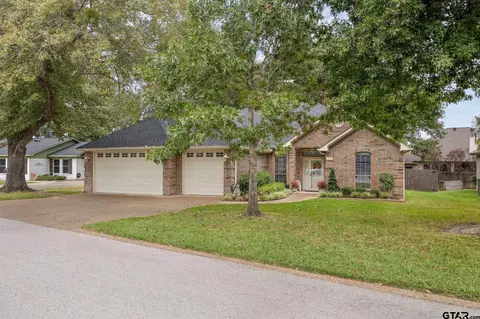104 Ridgecrest Cir, Bullard, TX 75757