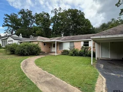1006 Easy Ave, Crockett, TX 75835