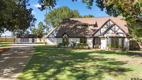 8442 Pleasant Hill Cir, Tyler, TX 75707