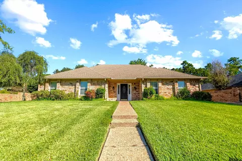 3100 Lake Forest Dr, Tyler, TX 75707
