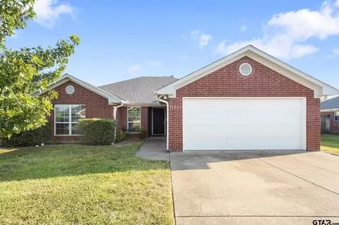 11269 Twin Spires Dr, Flint, TX 75762