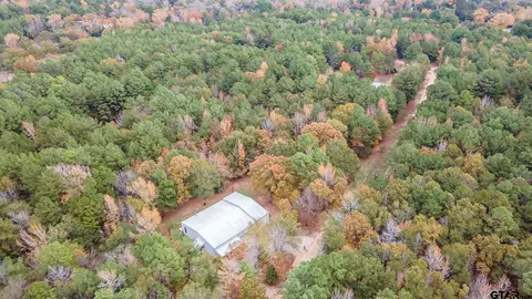 2750 S Fm 14, Mineola, TX 75773