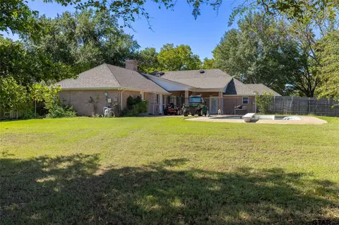 1704 Church St, Sulphur Springs, TX 75482