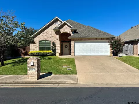 1852 Hollylake Cir, Tyler, TX 75703