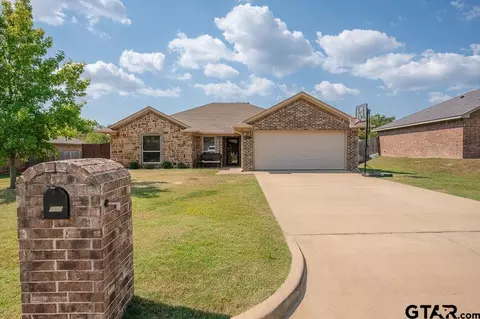 113 Bois D Arc Dr, Bullard, TX 75757