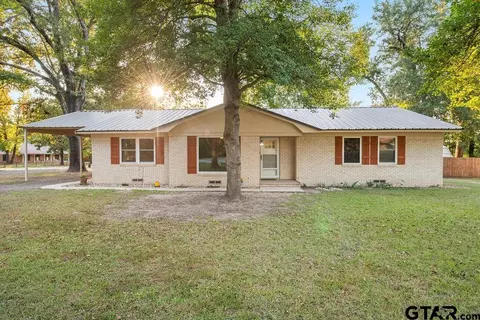 612 Tamy St, Quitman, TX 75783