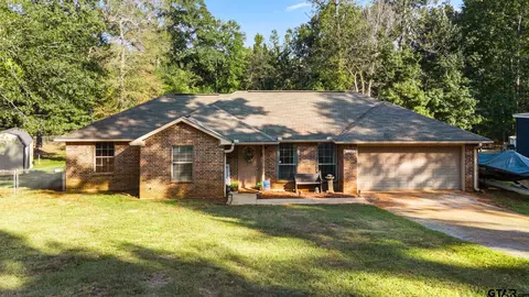 19125 Hillside Dr, Tyler, TX 75703