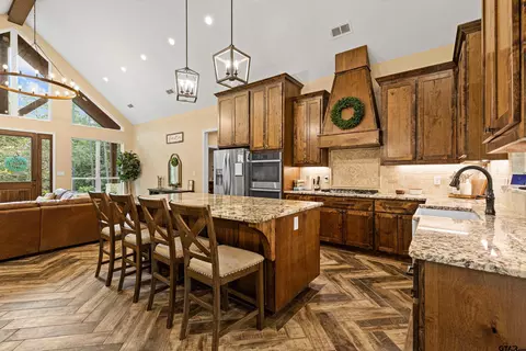 8770 Silver Spruce Rd, Gilmer, TX 75645 photo 5