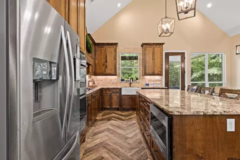 8770 Silver Spruce Rd, Gilmer, TX 75645 photo 6