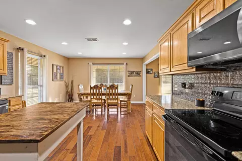 2450 Silk Tree Rd, Gilmer, TX 75645 photo 9