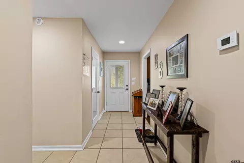 2450 Silk Tree Rd, Gilmer, TX 75645 photo 6