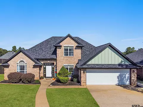 3801 Fern Ridge Dr, Longview, TX 75605
