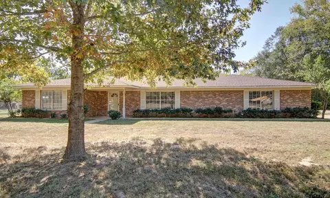 802 Lance Rd, Quitman, TX 75783