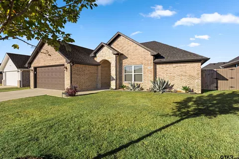 11418 Lindsey Gdn, Tyler, TX 75709