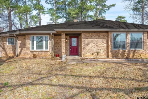 414 Hampton Hl, Tyler, TX 75703