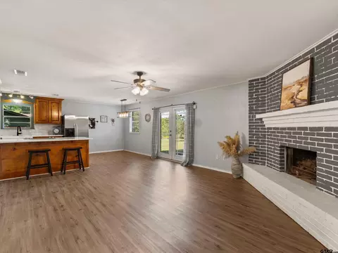 349 S Whatley, Longview, TX 75604 photo 6
