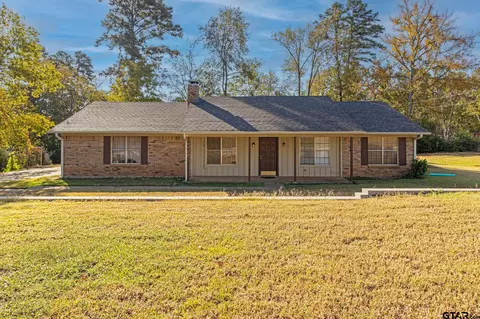 10522 Parkwood Dr, Tyler, TX 75707