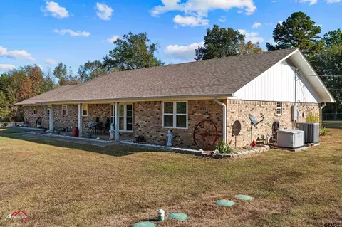 7593 S Us Hwy 259, Henderson, TX 75652